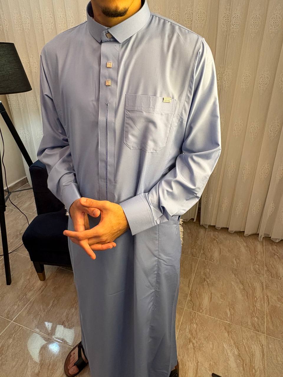 قميص رجالي أنيق بتصميم عصري 2026