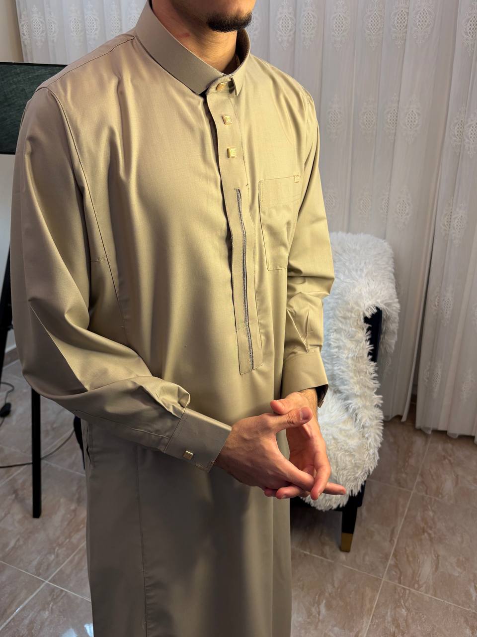 قميص رجالي أنيق بتصميم عصري 2026